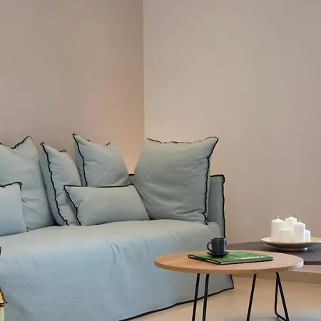 Apartment Enalion Top Floor With Viewboat Dock & Close To Nidri! *